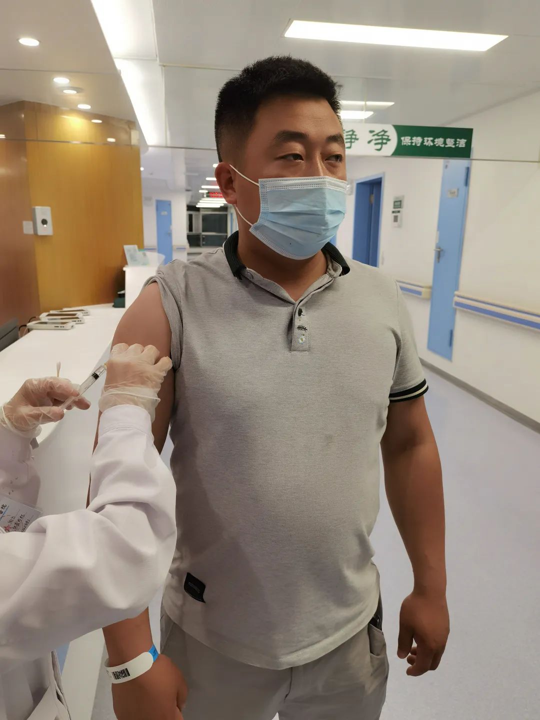 90后老板突然暂停营业，原因太赞了