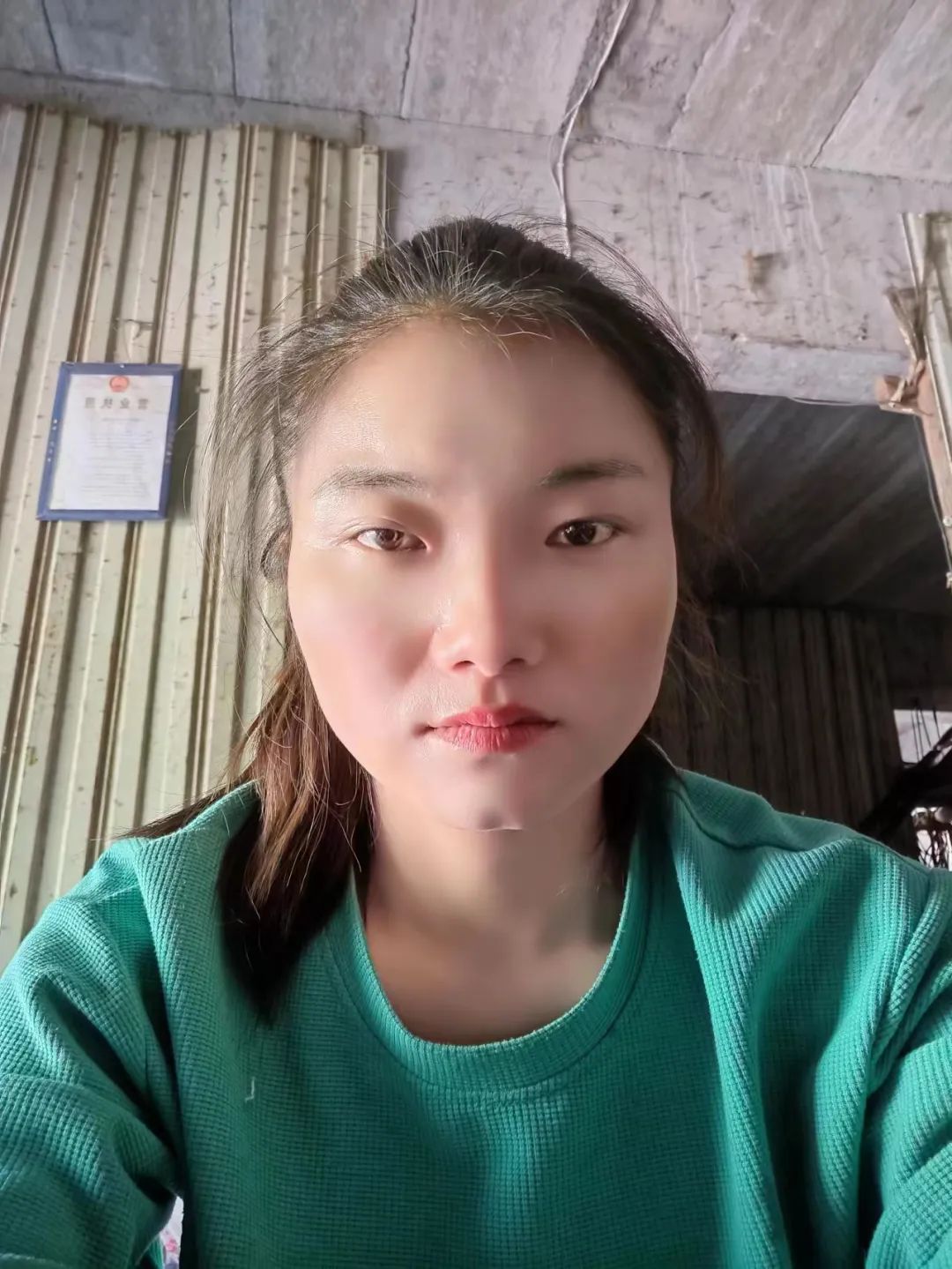 全网点赞!“黑衣女侠”太勇了!