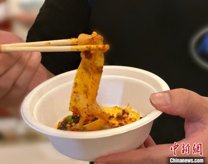 “定西宽粉”价高于其它粉4元左右，何以圈“粉”无数？