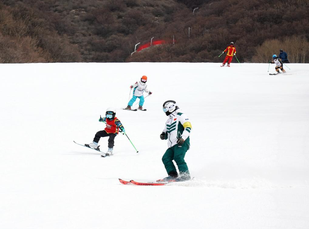 共享冰雪欢乐 北京启动市民冰雪季系列活动