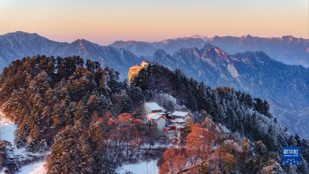 雪后华山更娇娆