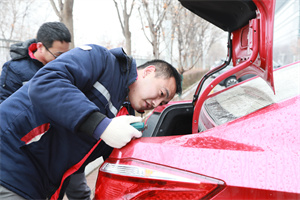 高级技师志愿行，走进科技园区为汽车“义诊”服务