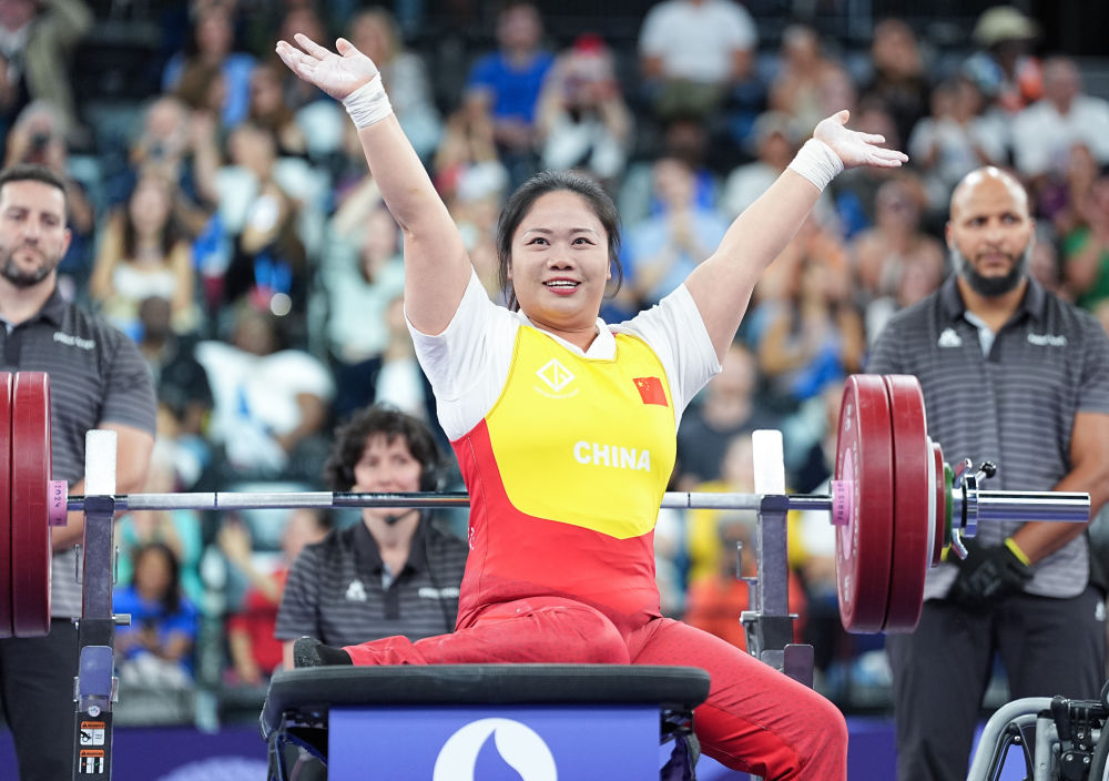 追光|不屈的灵魂 铸就体育荣光 追光|不屈的灵魂 铸就体育荣光