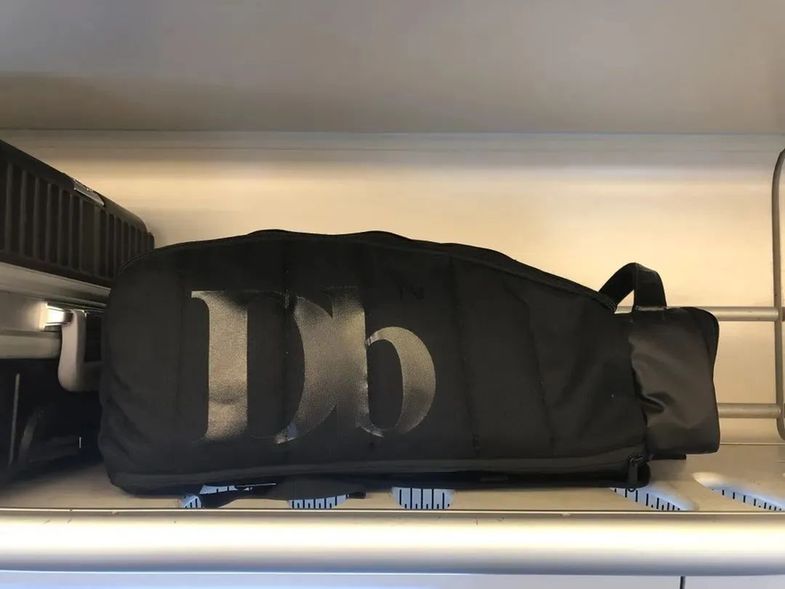 高铁列车上,行李应该怎么放?