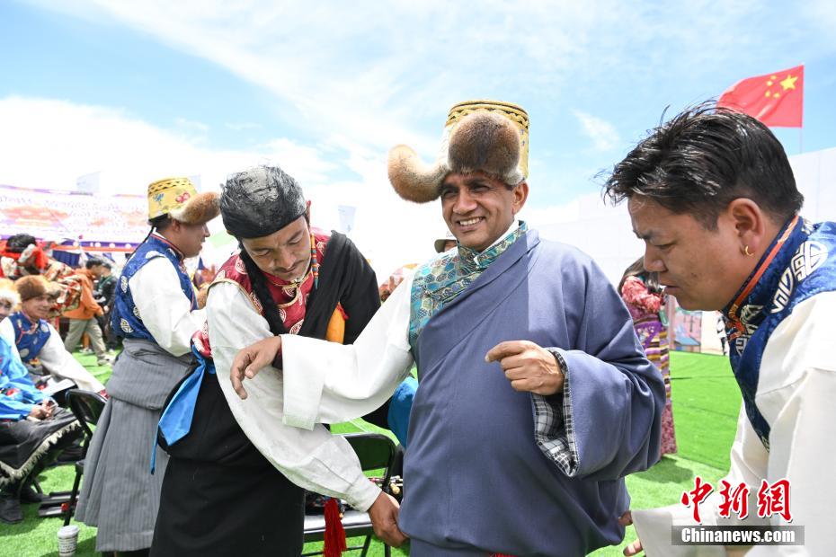 西藏纳木错开湖 共赴文旅之约