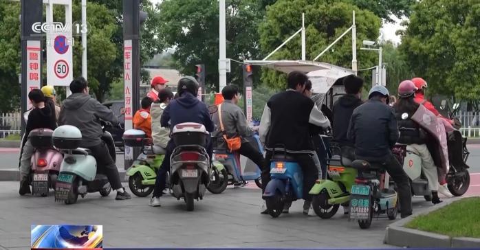 “好意同乘”出事故引发赔偿纠纷 责任该如何划分?