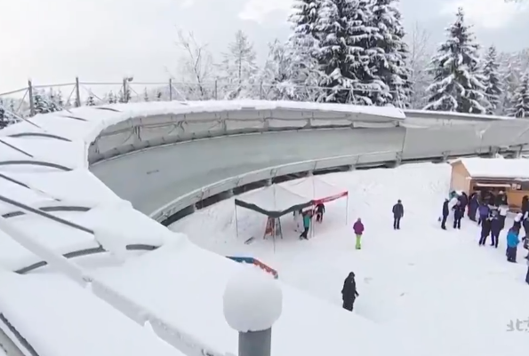 防风防光防晒科技神器！让延庆张家口雪上赛场“温意融融”