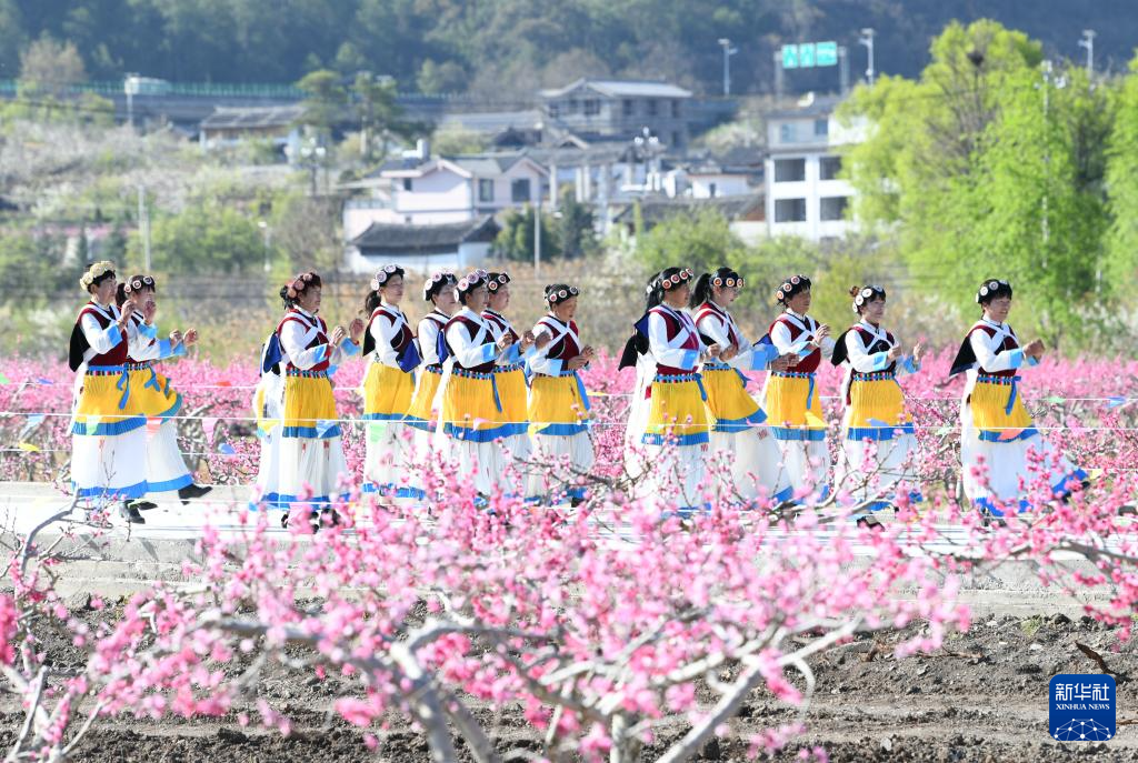 花开神州春光好