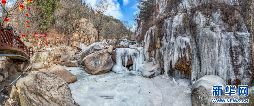 山东青岛崂山北九水冰瀑引客来