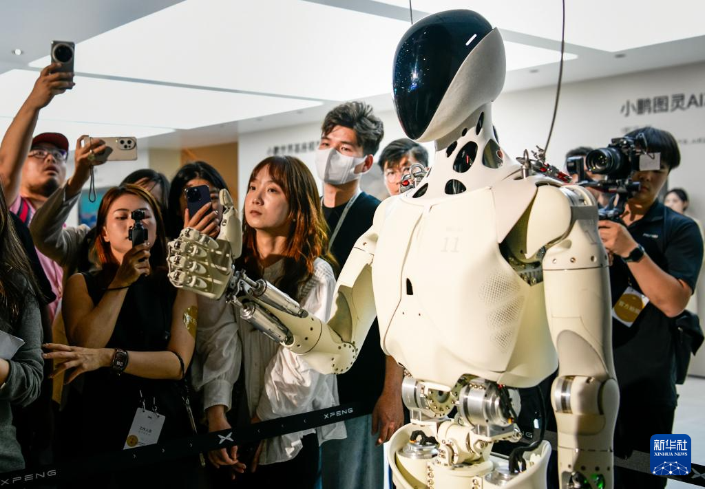 “科技范儿”十足的2025上海车展