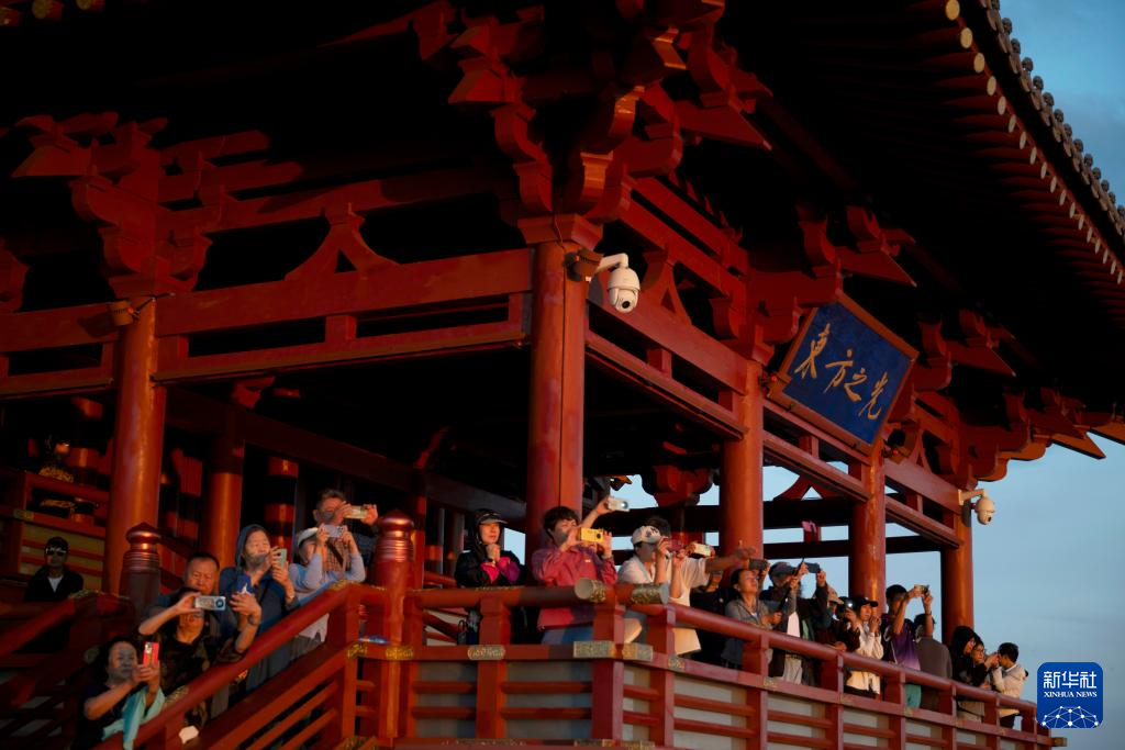 中国东极夏日旅游升温