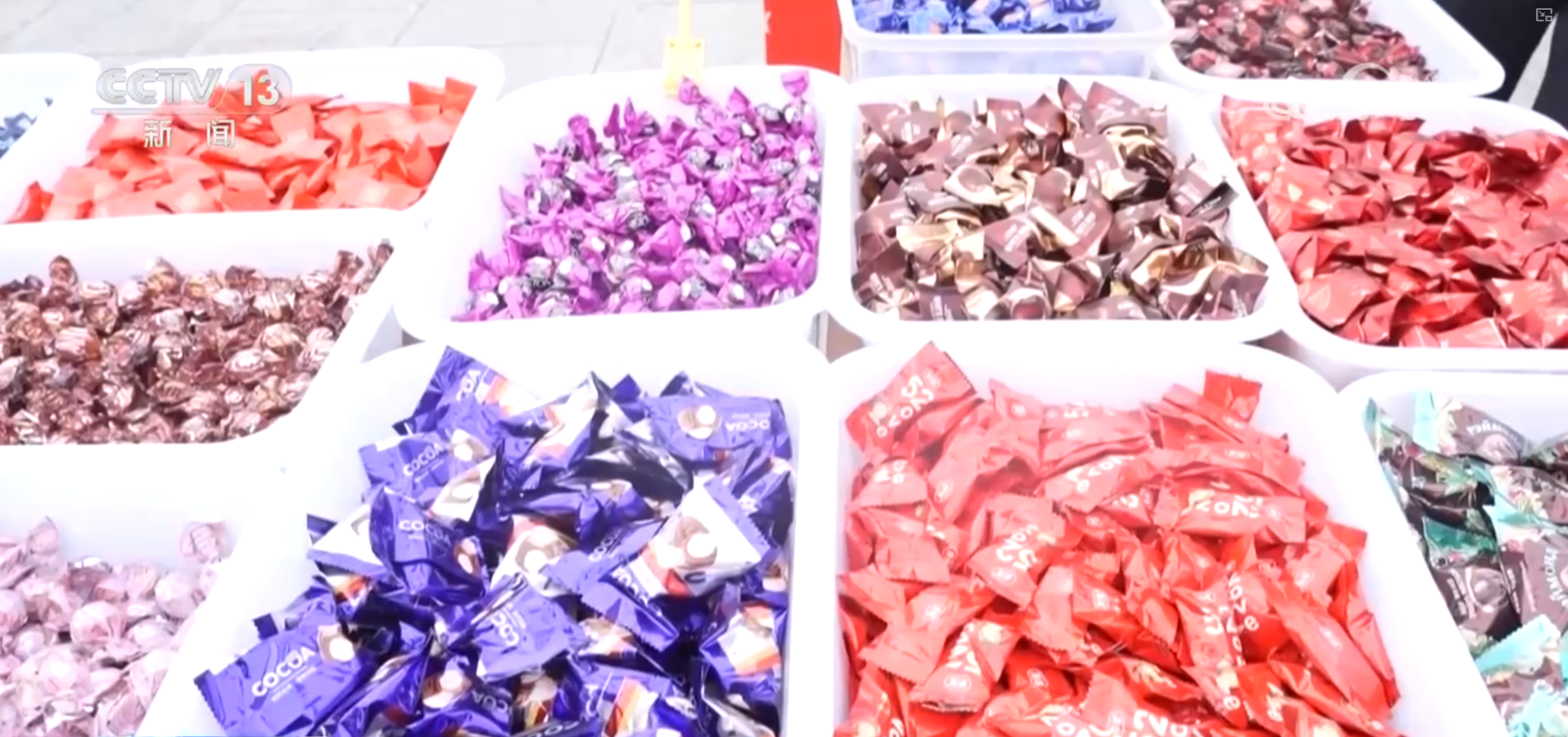 “年货市集+民俗体验”沉浸式感受中国年味 “年经济”点亮节前消费新图景