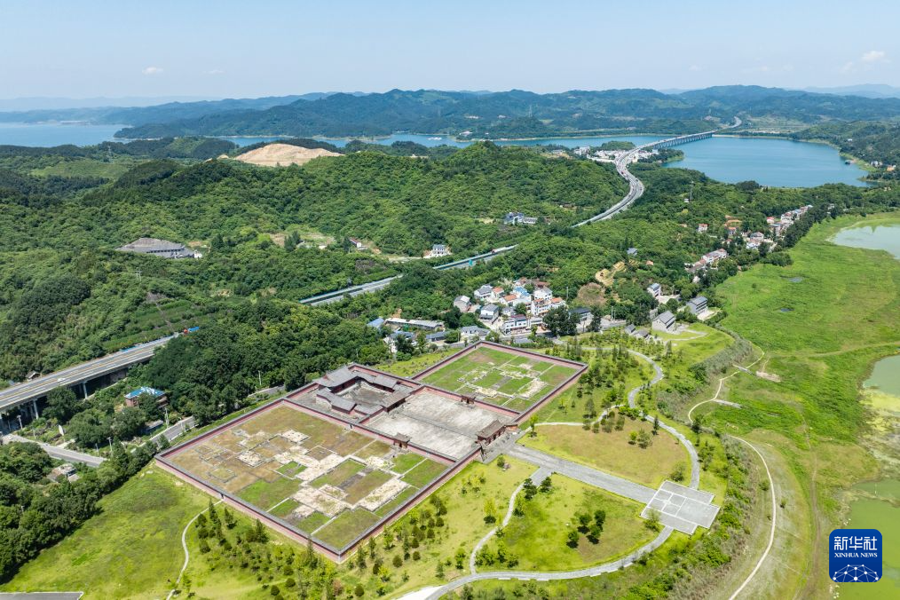 飞瞰西十高铁:一日看尽秦楚美